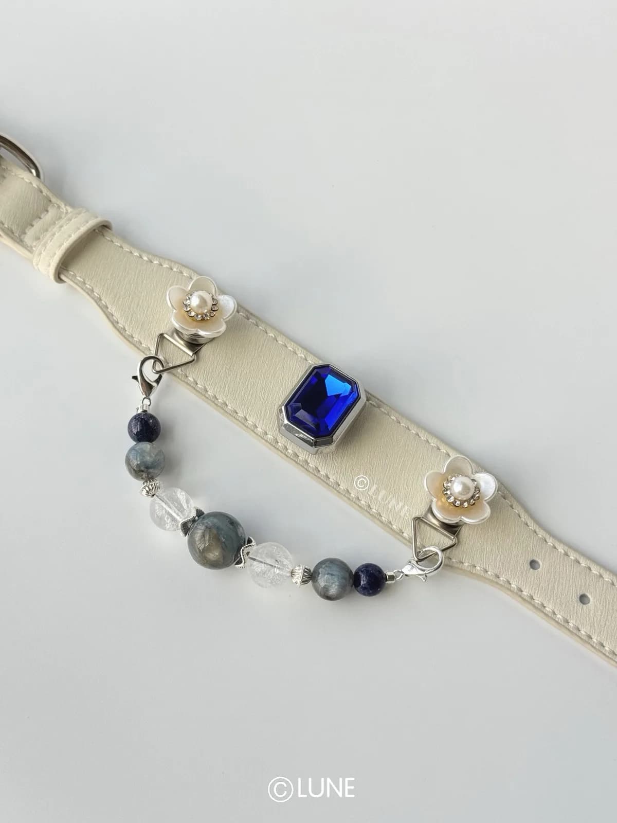Sapphire Frost · A