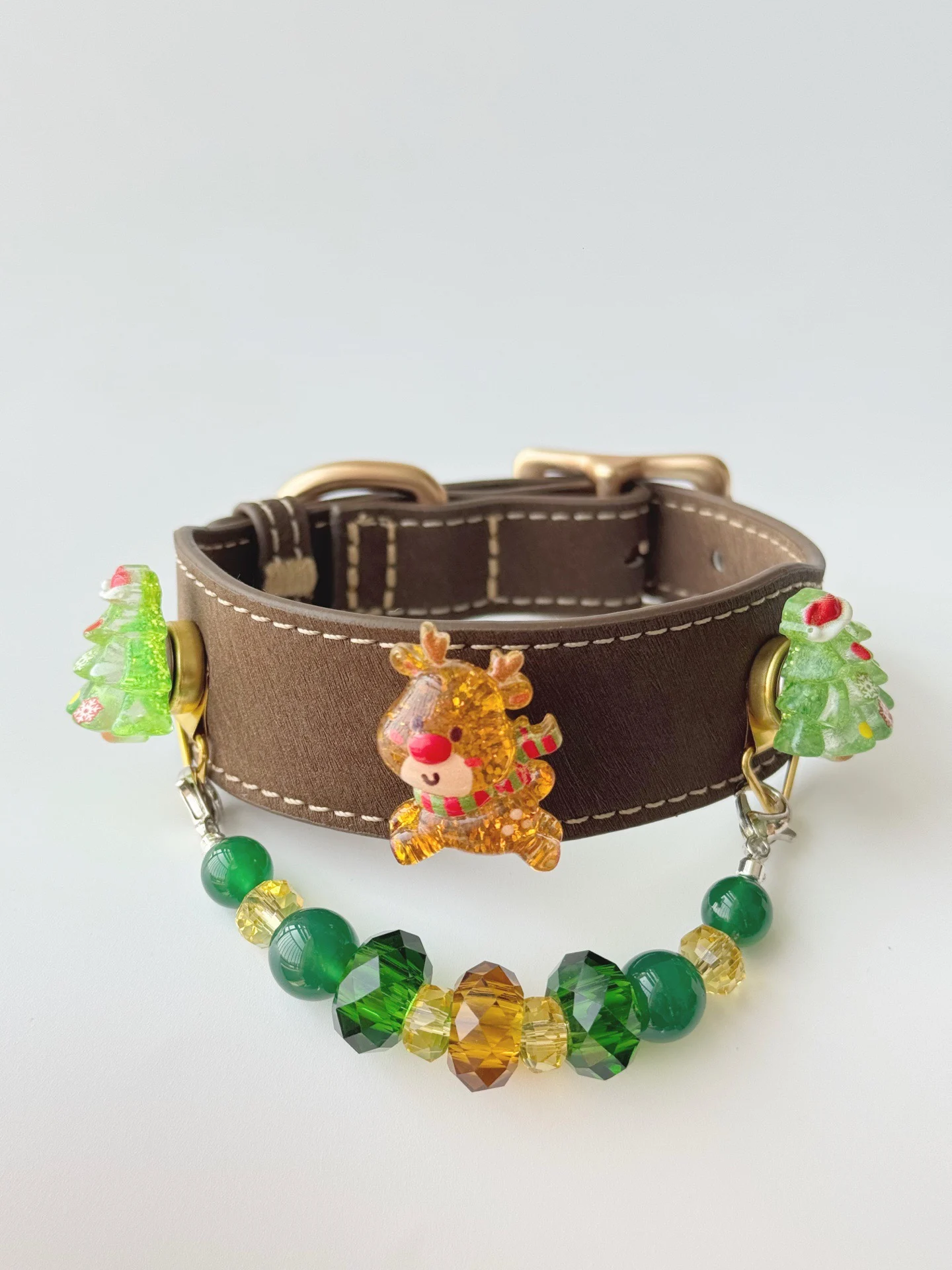 Reindeer & Tree Christmas collar in Brown