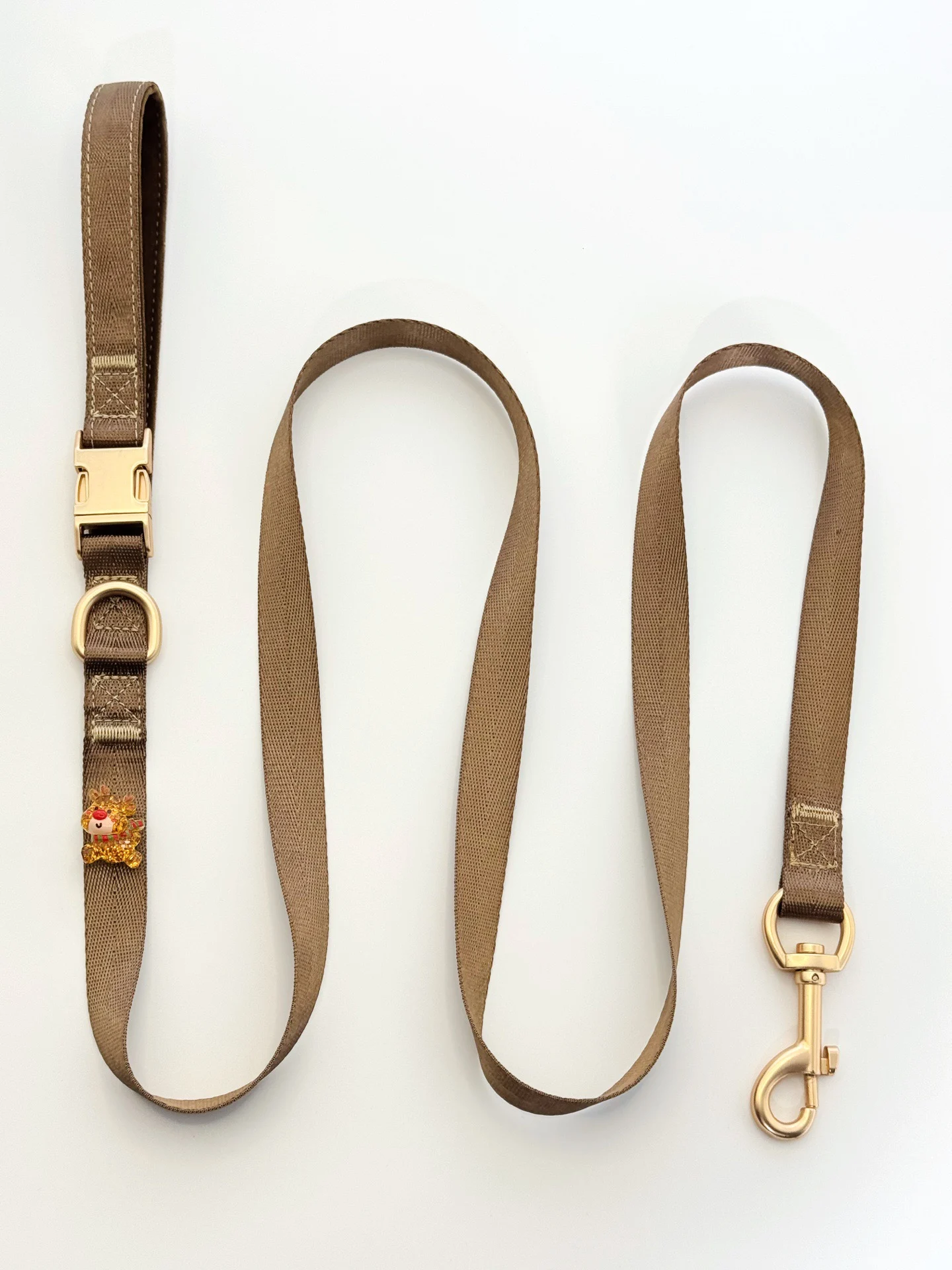 Reindeer & Tree matching woven leash